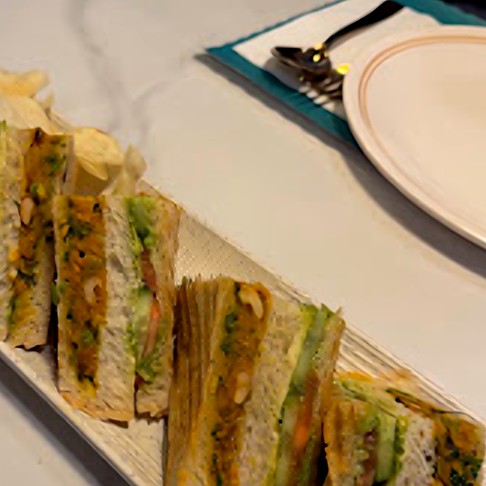 Tufani Sandwich